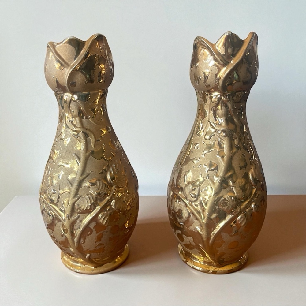 Vtg Weeping 24K Gold Embossed Vases Ceramic Pair 7.5" Raised Drip Floral USA MCM